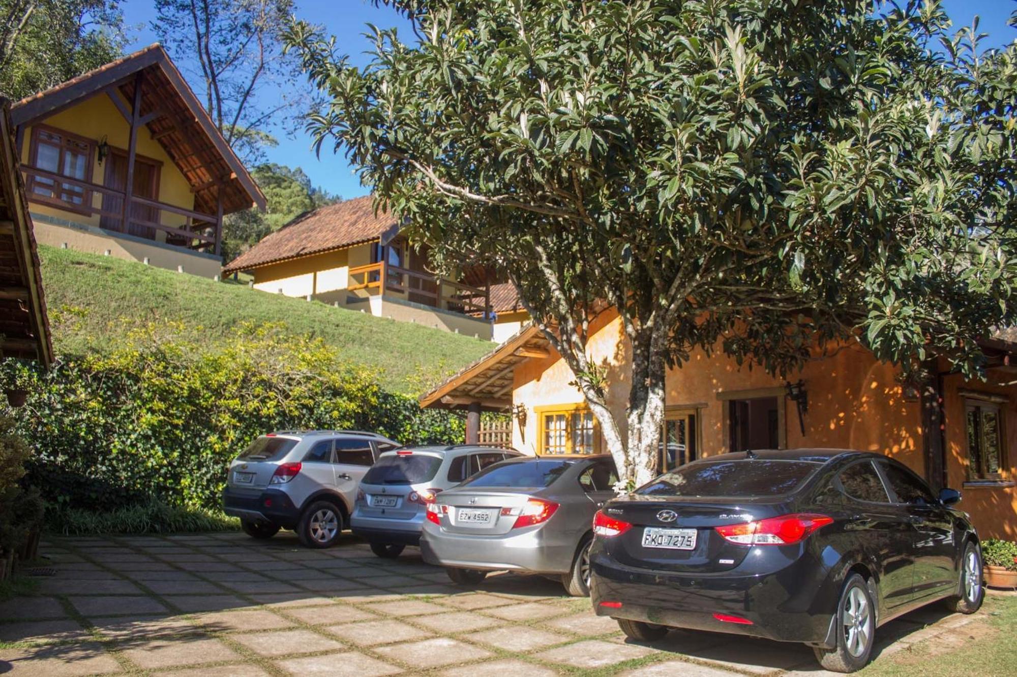 Pousada Villa Rhustica ซานโต อังตัวนิโอ โด ปิงญัล ภายนอก รูปภาพ